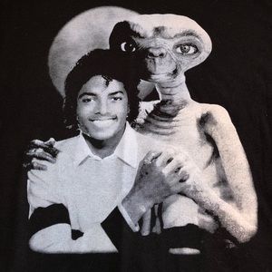 Michael Jackson & E.T. - Short Sleeve t-shirt